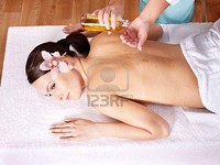 massage-table-in-beauty
